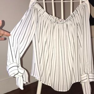 Off the shoulder tie sleeve top